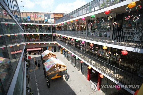 서울 종로구 인사동 쌈지길. [연합뉴스]